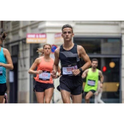 Ademende Hardloopsinglet Voor Heren Light -Regatle Winkel ademend hardloopsinglet voor heren light zwart golven 6