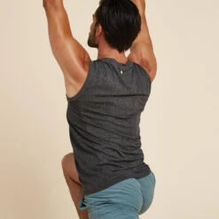 Mouwloos Yogashirt Voor Heren Naadloos 11 Mouwloos Yogashirt Voor Heren Naadloos -Regatle Winkel naadloos en mouwloos yogashirt voor heren donkergrijs 3