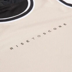 Basketbal Tank Top Heren/dames T500R Omkeerbaar Grijs Zwart Buzzer -Regatle Winkel omkeerbaar mouwloos basketbalshirt voor herendames t500 zwartbeige 9