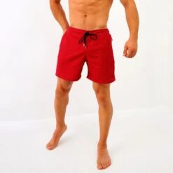 Zwembroek Heren White Tip Bordeaux Logo 9 Zwembroek Heren White Tip Bordeaux Logo -Regatle Winkel zwembroek heren white tip bordeaux logo 3