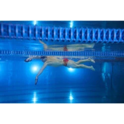 ZWEMSLIP MET BREDE ZIJKANT VOOR HEREN 900 KOLI 23 ZWEMSLIP MET BREDE ZIJKANT VOOR HEREN 900 KOLI -Regatle Winkel zwembroek met brede zijkant 900 baleo rood oranje 10